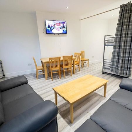 Entire Two Double Bedrooms Flat With River Yare View H6 Грейт-Ярмут Экстерьер фото